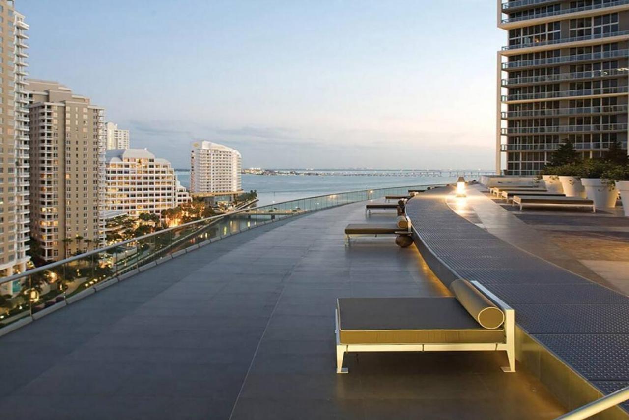 Beautiful One Bedroom Condo 16Ft Ceilings At The W Miami Exterior foto